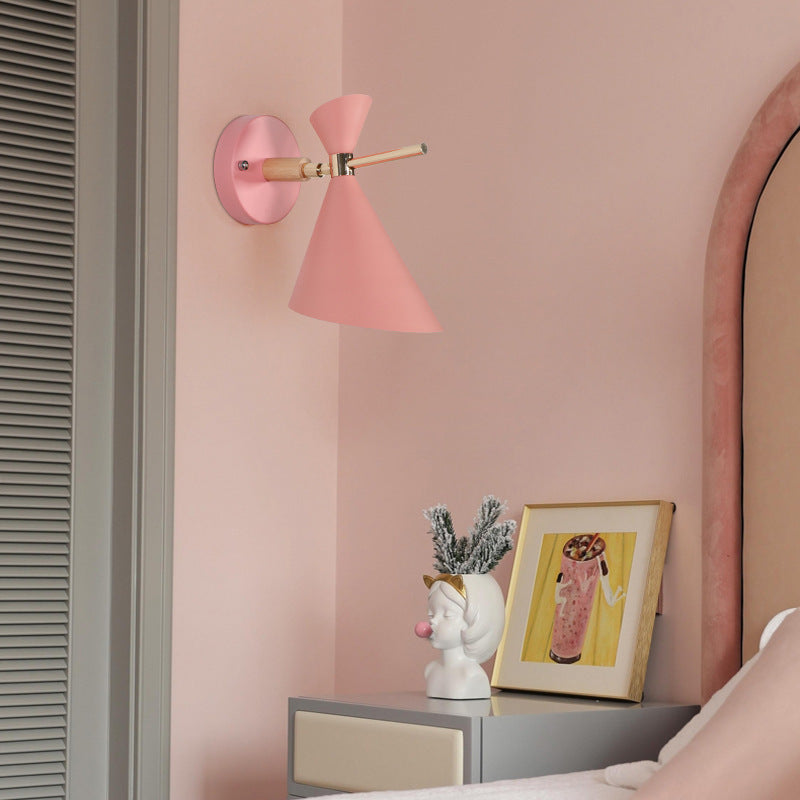 Pink Iron Wall Lamp